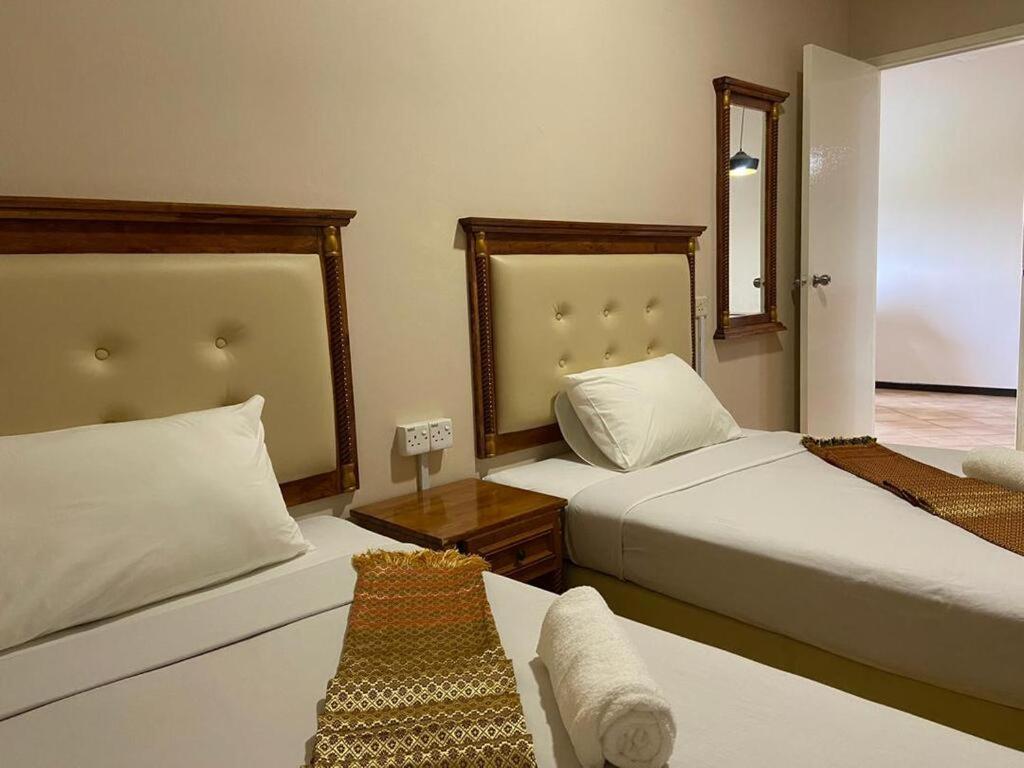 Delima Hotel & Homestay 포트딕슨 외부 사진